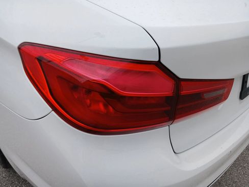 Used 2017 BMW 530i image 11