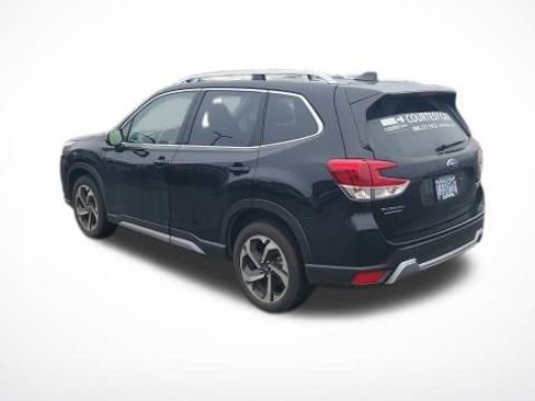 Used 2024 Subaru Forester Touring image 5