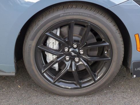 Used 2025 Ford Mustang GT Premium image 13