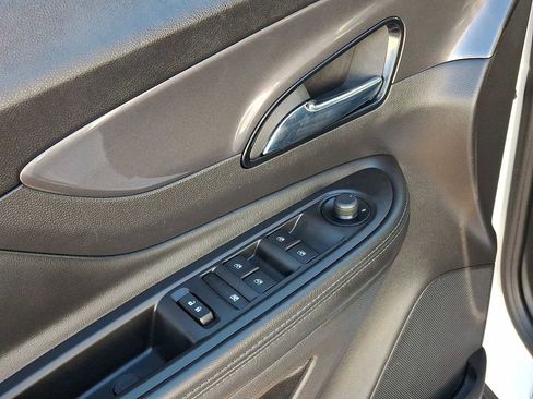 Used 2022 Buick Encore Preferred w/ Safety Package image 27