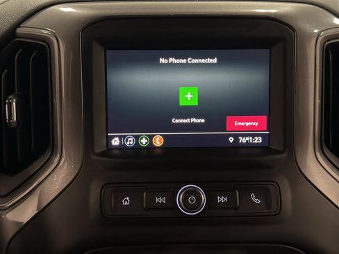 Used 2020 Chevrolet Silverado 1500 Custom w/ Custom Value Package image 21