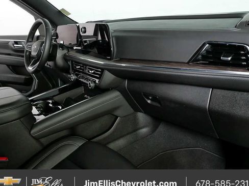 Certified 2025 Chevrolet Tahoe Z71 AWD/4WD image 22