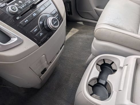Used 2012 Honda Odyssey Touring image 24