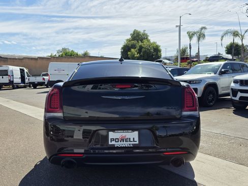 Used 2023 Chrysler 300 C RWD image 4