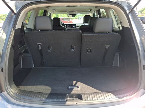 Certified 2024 Kia Telluride LX FWD image 28
