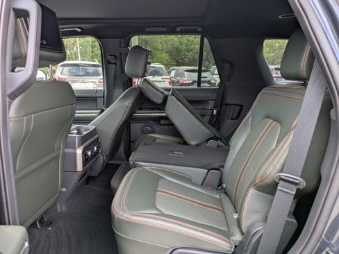 Used 2022 Ford Expedition Timberline AWD/4WD image 13