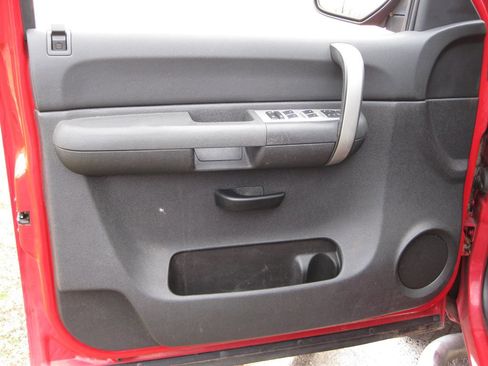 Used 2008 Chevrolet Silverado 1500 LT w/ Texas Edition image 12