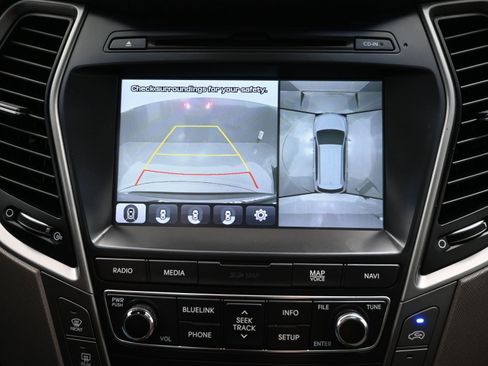 Used 2017 Hyundai Santa Fe Limited image 34