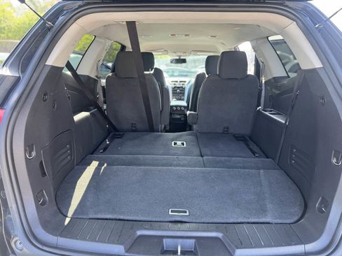 Used 2012 Chevrolet Traverse LT w/ All-Star Edition image 21