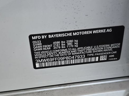 Used 2023 BMW 330i Sedan w/ Parking Assistance Package RWD image 30