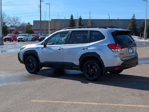 Used 2025 Subaru Forester Wilderness w/ Wilderness Package image 5
