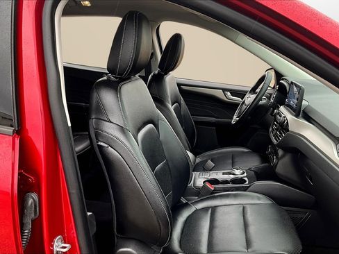 Used 2022 Ford Escape SEL image 7