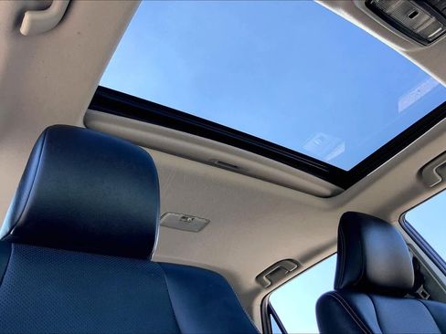 Used 2014 Toyota 4Runner Limited image 14