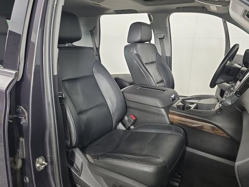 Used 2018 Chevrolet Tahoe LT AWD/4WD image 23