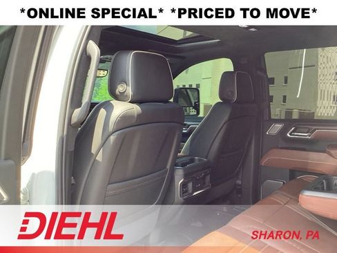 Used 2024 GMC Sierra 3500 Denali Ultimate AWD/4WD image 16