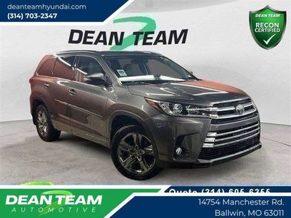 Used 2017 Toyota Highlander Limited Platinum