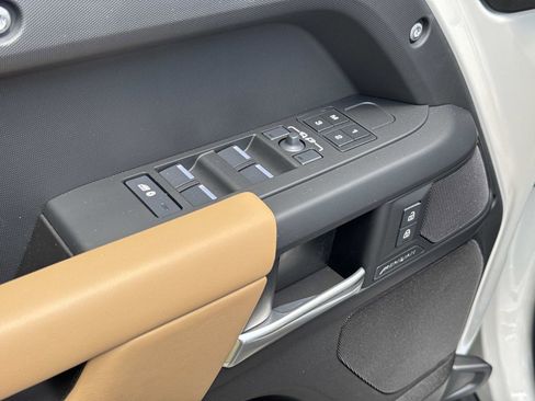 New 2026 Land Rover Defender 130 S AWD/4WD image 20