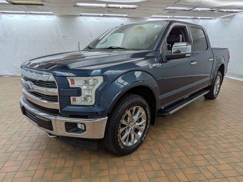 Used 2017 Ford F150 Lariat w/ Equipment Group 502A Luxury image 3