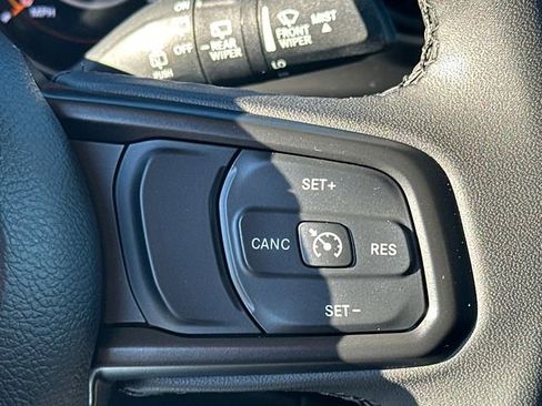 Used 2023 Jeep Wrangler Sport S image 23