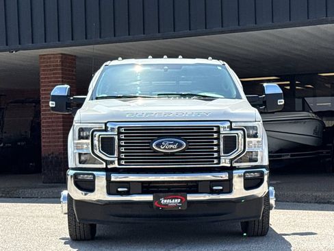 Used 2020 Ford F350 Lariat w/ Lariat Ultimate Package AWD/4WD image 2