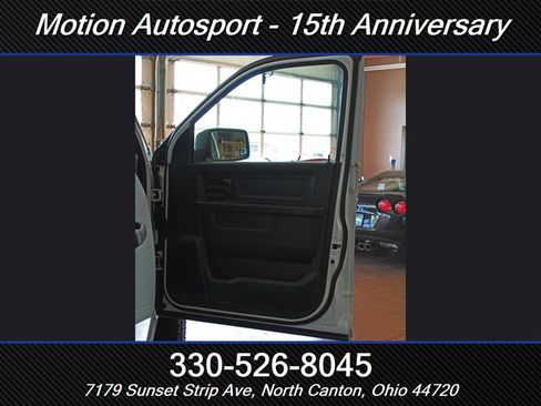 Used 2019 RAM 1500 Tradesman w/ Chrome Appearance Group AWD/4WD image 32