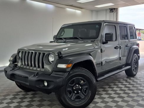 Used 2021 Jeep Wrangler Unlimited Sport AWD/4WD image 1