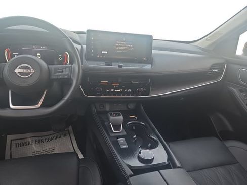 Used 2024 Nissan Rogue Platinum w/ Platinum Premium Package AWD/4WD image 11
