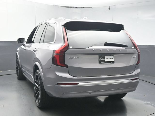 Certified 2026 Volvo XC90 T8 Core w/ Protection Package Premier AWD/4WD image 6