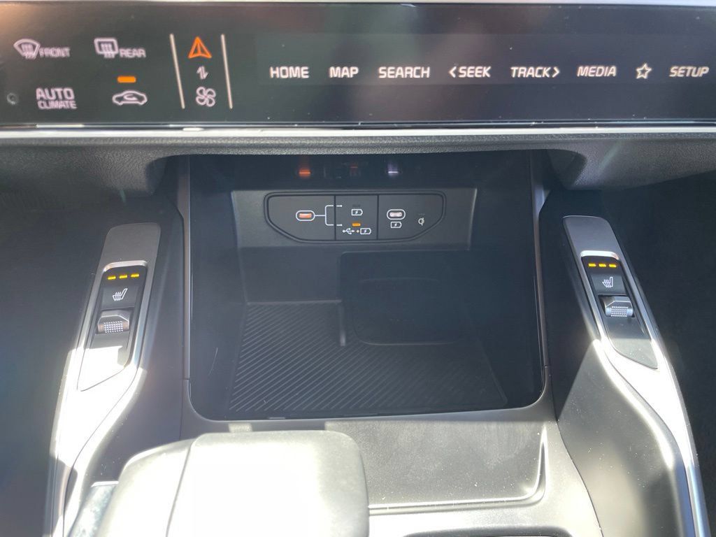 New 2026 Kia Sorento S AWD/4WD image 22