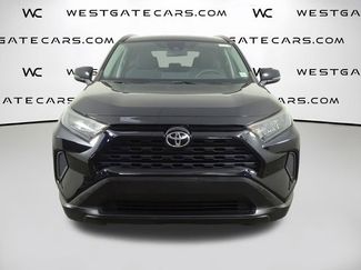 Used 2021 Toyota RAV4 LE video 4