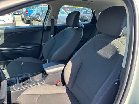 Used 2026 Kia K4 FWD image 37