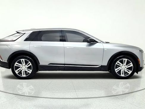 Used 2024 Cadillac Lyriq Tech w/ Driver Assist Package RWD image 10