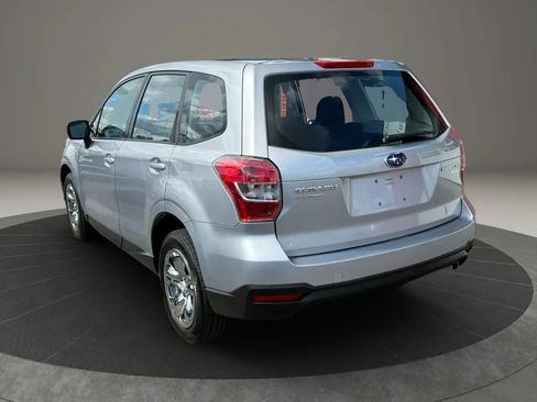 Used 2014 Subaru Forester 2.5i AWD/4WD image 6