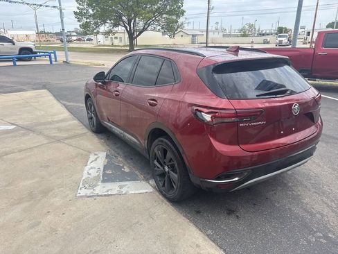 Used 2022 Buick Envision Preferred FWD image 3