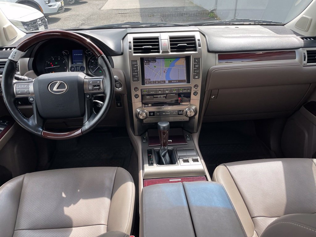 Used 2019 Lexus GX 460 Premium AWD/4WD image 12