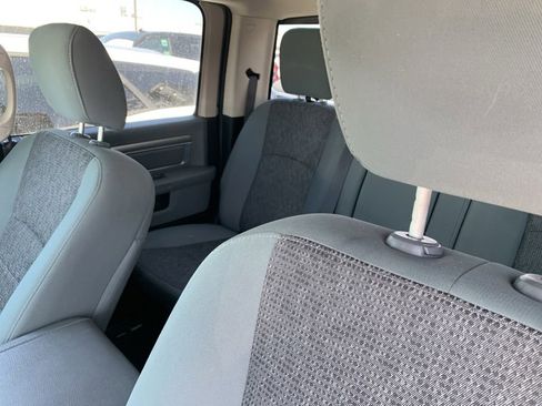 Used 2018 RAM 1500 Big Horn RWD image 12