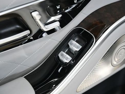 Used 2023 Mercedes-Benz S 580 4MATIC Sedan image 42