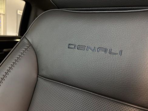 New 2026 GMC Sierra 3500 Denali w/ Technology Package image 23