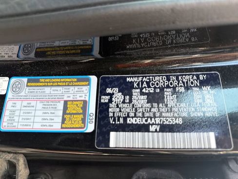 Used 2024 Kia Seltos S AWD/4WD image 25