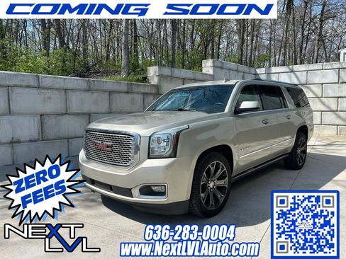 Used 2016 GMC Yukon XL Denali image 1