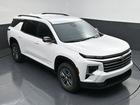 New 2026 Chevrolet Traverse LT FWD image 48