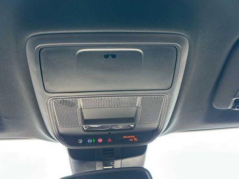 New 2026 Buick Enclave Preferred image 32