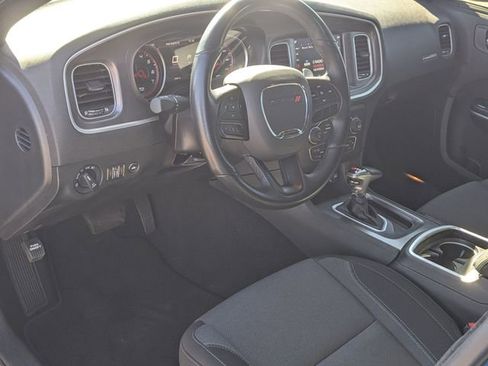 Used 2022 Dodge Charger SXT image 11