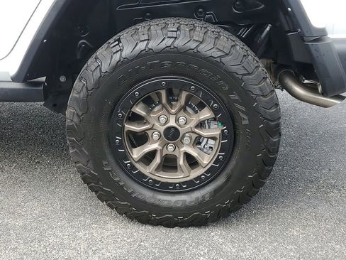 Used 2023 Jeep Wrangler Unlimited Rubicon 392 w/ Trailer Tow Package AWD/4WD image 7