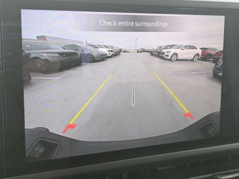 Used 2025 Jeep Gladiator Sport image 18