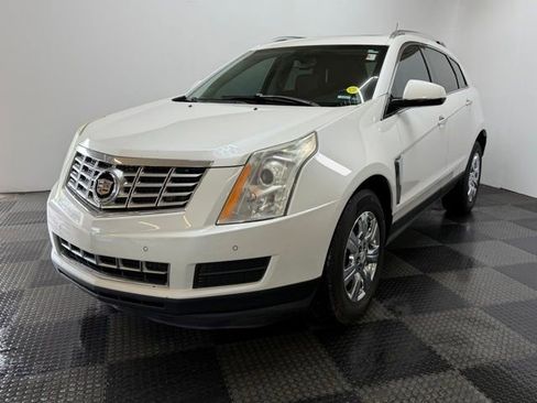 Used 2016 Cadillac SRX Luxury FWD image 6