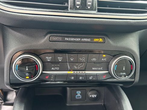 Certified 2022 Ford Escape SE w/ Convenience Package AWD/4WD image 26