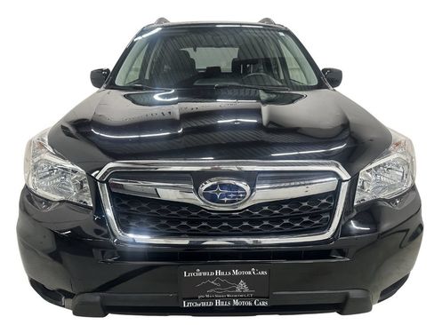 Used 2014 Subaru Forester 2.5i Limited AWD/4WD image 8