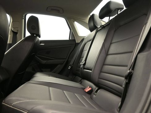Used 2024 Volkswagen Jetta SE FWD image 14
