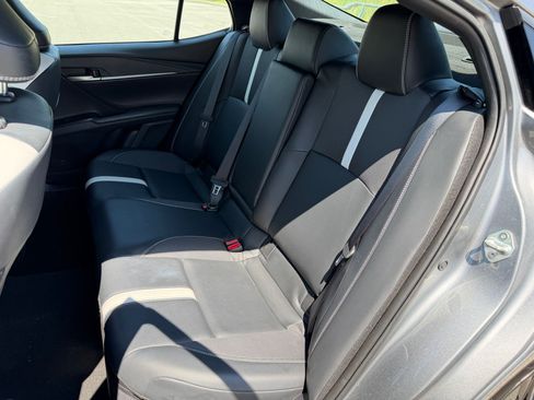 Used 2025 Toyota Camry SE FWD image 21